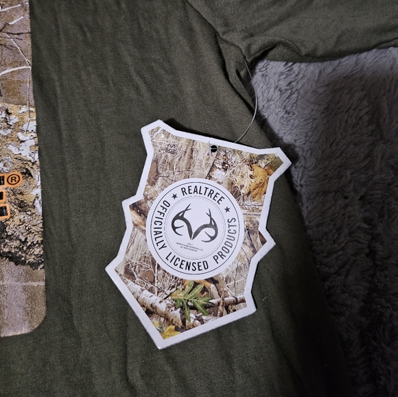 Real Tree T-Shirt - Picture 3 of 4